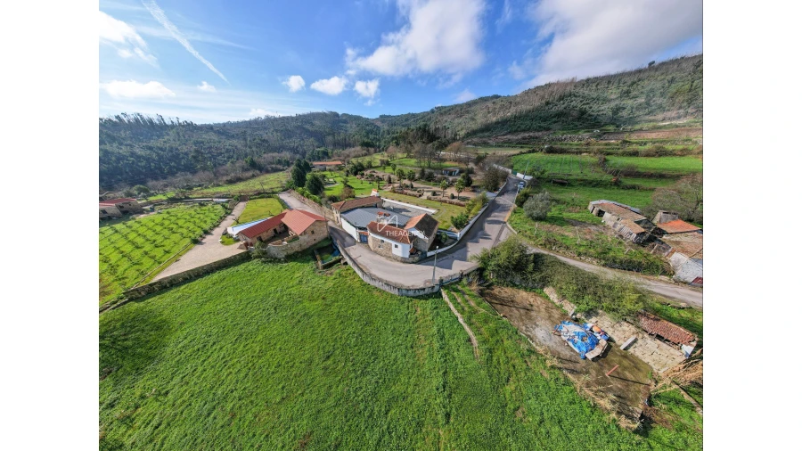Quinta T2 para Venda em Termas de São Vicente Foto 3