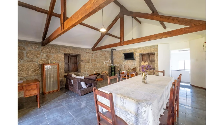 Quinta T2 para Venda em Termas de São Vicente Foto 17