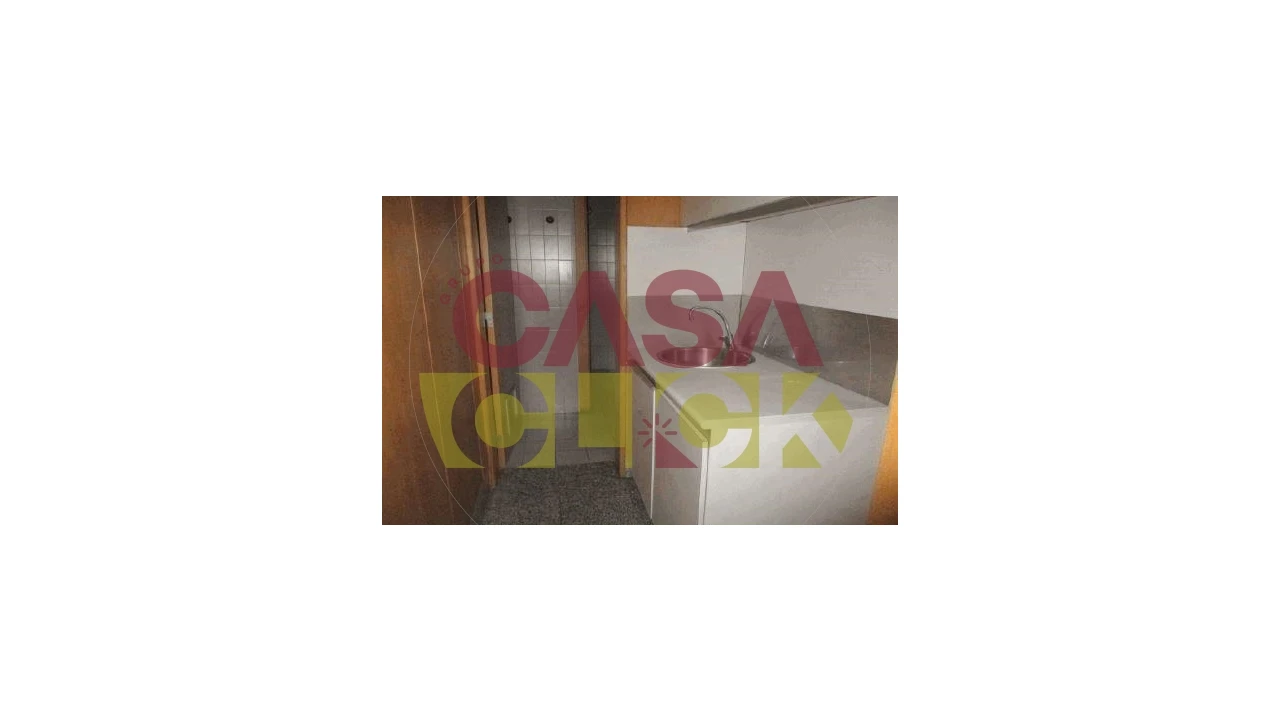 Loja para Venda em São Miguel do Rio Torto e Rossio Ao Sul do Tejo Foto 4