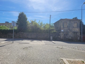 Terreno para Venda em Custóias, Leça do Balio e Guifões