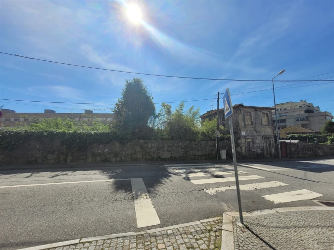 Terreno para Venda em Custóias, Leça do Balio e Guifões Foto 2