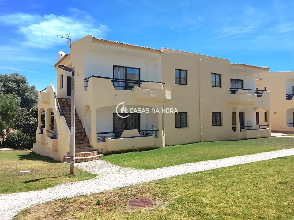 Apartamento T1 para Venda em Alvor Foto 1