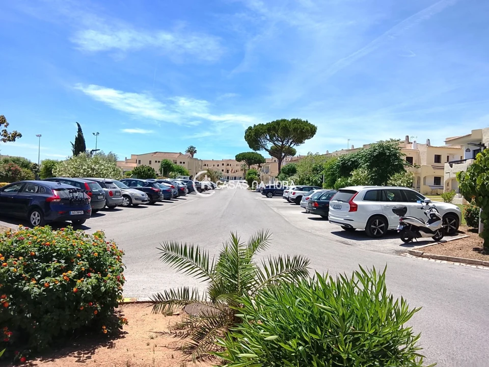 Apartamento T1 para Venda em Alvor Foto 5