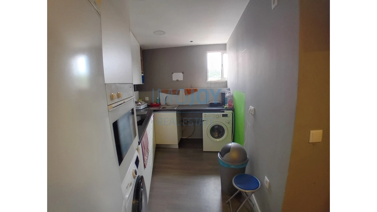 Moradia T9 para Venda em Loures Foto 4