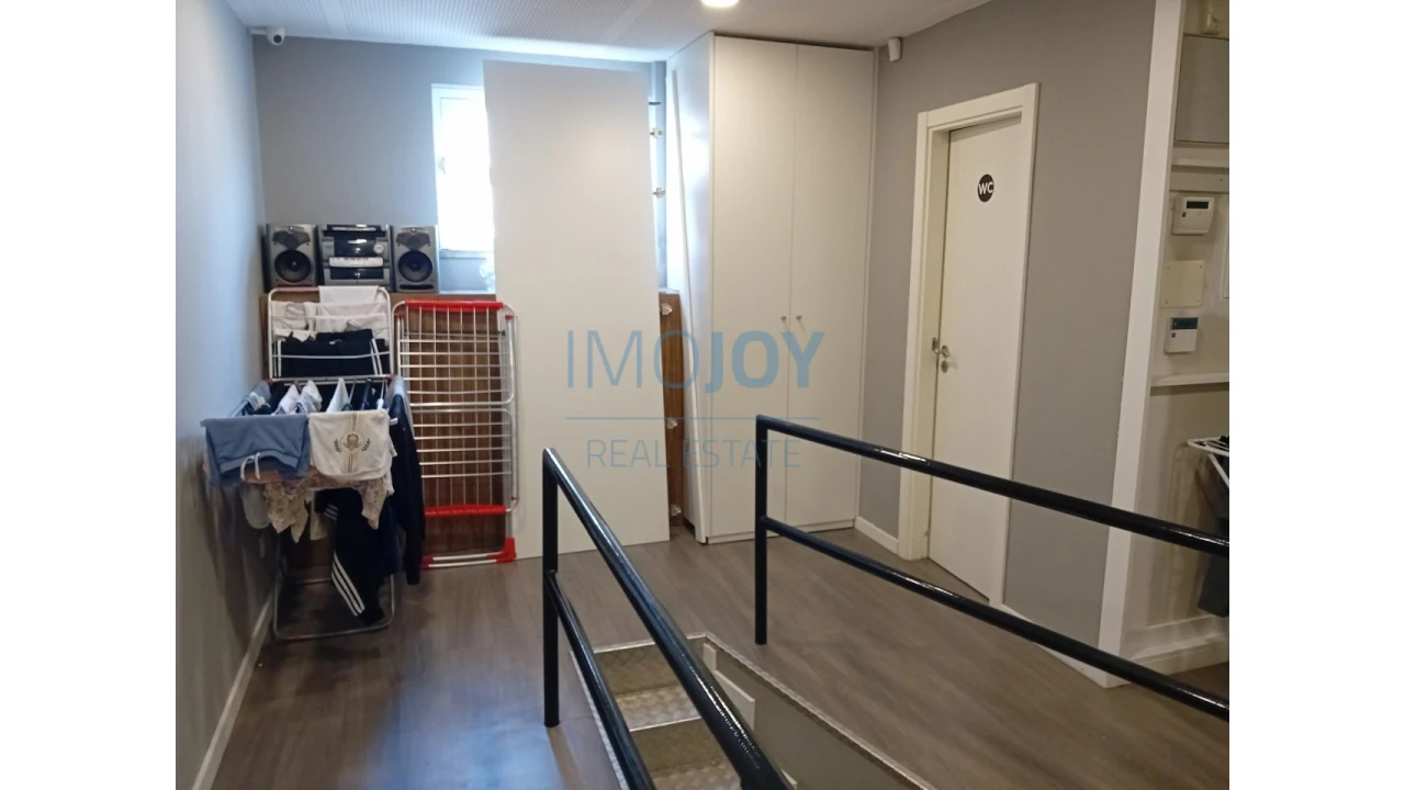 Moradia T9 para Venda em Loures Foto 10