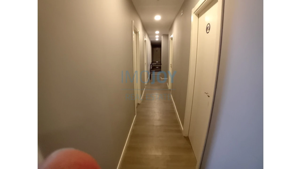 Moradia T9 para Venda em Loures Foto 12