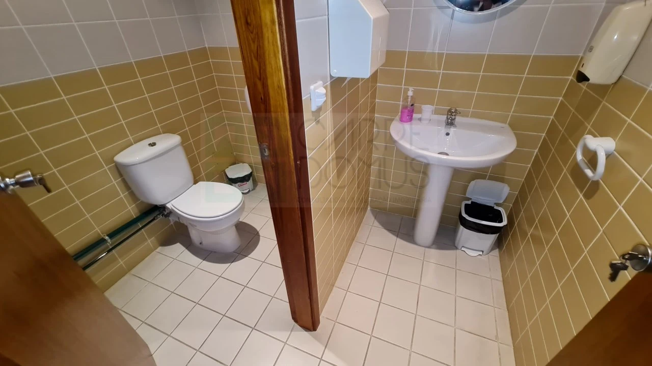 Armazém para Venda em Alverca do Ribatejo e Sobralinho Foto 33