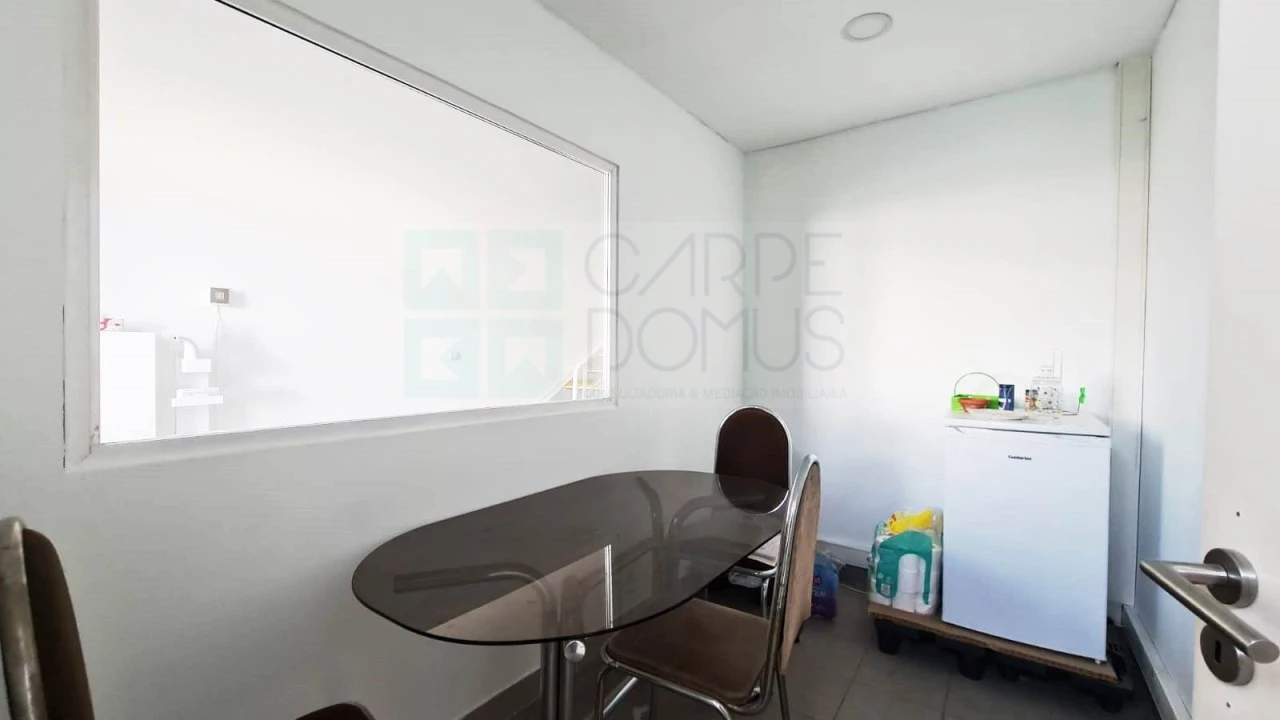 Armazém para Venda em Alverca do Ribatejo e Sobralinho Foto 34