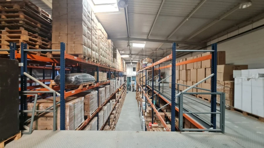 Armazém para Venda em Alverca do Ribatejo e Sobralinho Foto 17