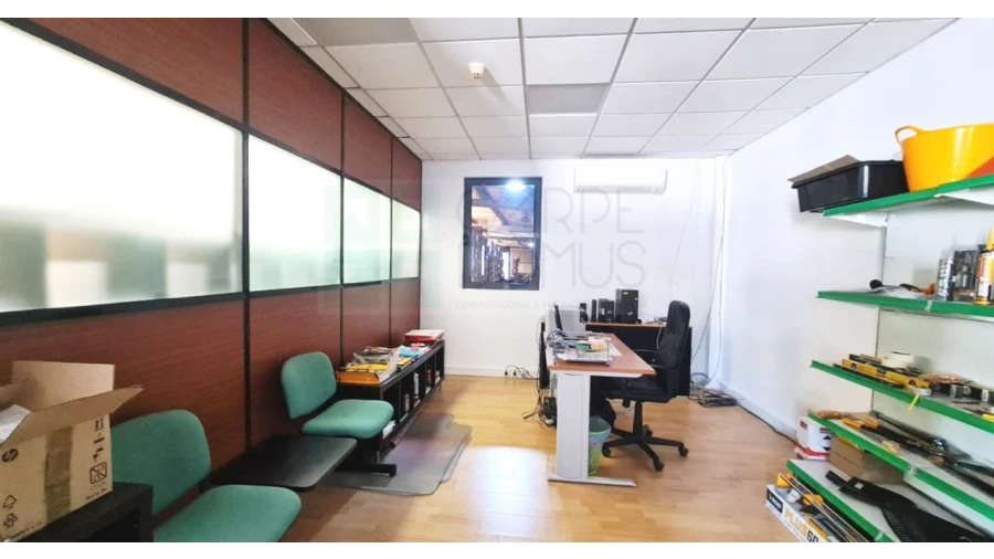 Armazém para Venda em Alverca do Ribatejo e Sobralinho Foto 11