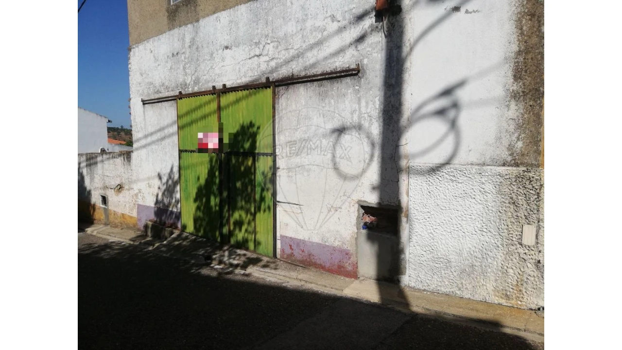 Prédio para Venda em Montargil Foto 2