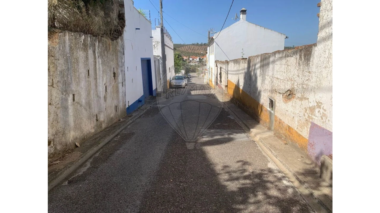 Prédio para Venda em Montargil Foto 14