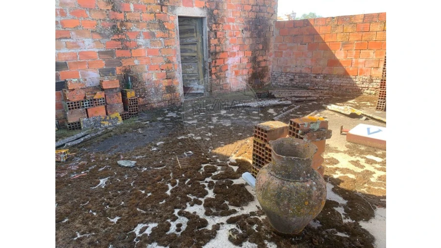 Prédio para Venda em Montargil Foto 9