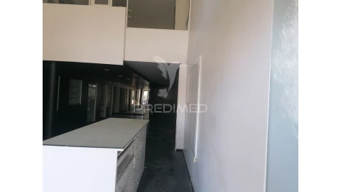 Loja para Venda em Cedofeita, Santo Ildefonso, Sé, Miragaia, São Nicolau e Vitória