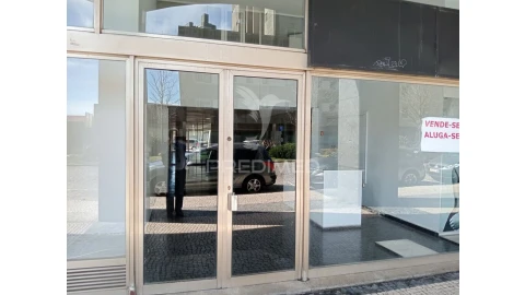 Loja para Venda em Cedofeita, Santo Ildefonso, Sé, Miragaia, São Nicolau e Vitória