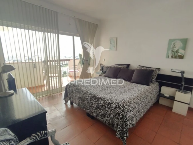 Apartamento T2 para Venda em Albufeira e Olhos de Água Foto 4