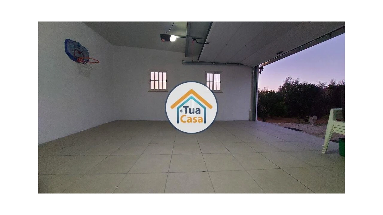 Moradia T3 para Venda em Ourentã Foto 54