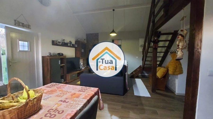 Moradia T3 para Venda em Ourentã Foto 38