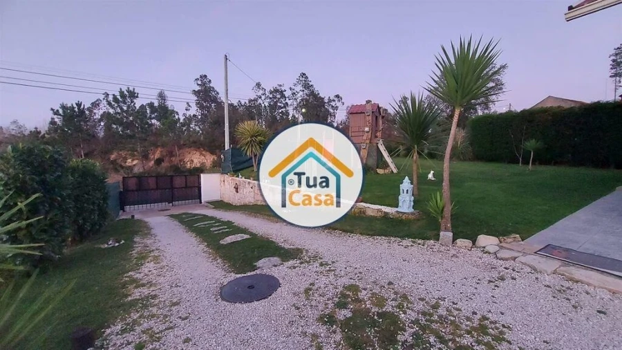 Moradia T3 para Venda em Ourentã Foto 12