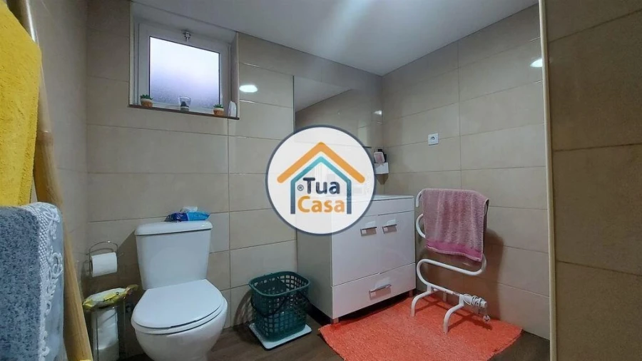 Moradia T3 para Venda em Ourentã Foto 35