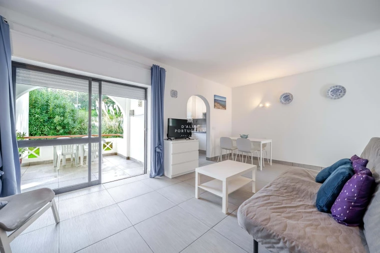 Apartamento T1 para Venda em Albufeira e Olhos de Água Foto 6
