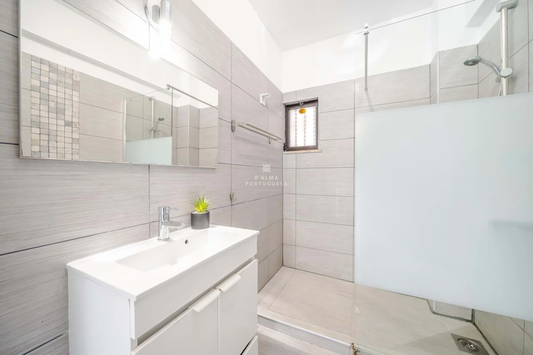 Apartamento T1 para Venda em Albufeira e Olhos de Água Foto 17