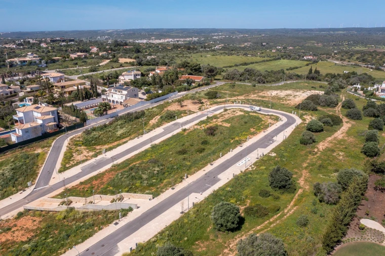 Terreno para Venda em Luz Foto 4