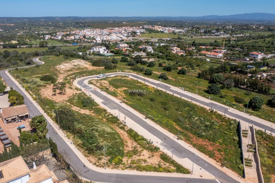 Terreno para Venda em Luz Foto 7