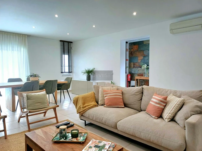 Moradia T4 para Venda em Quarteira Foto 7