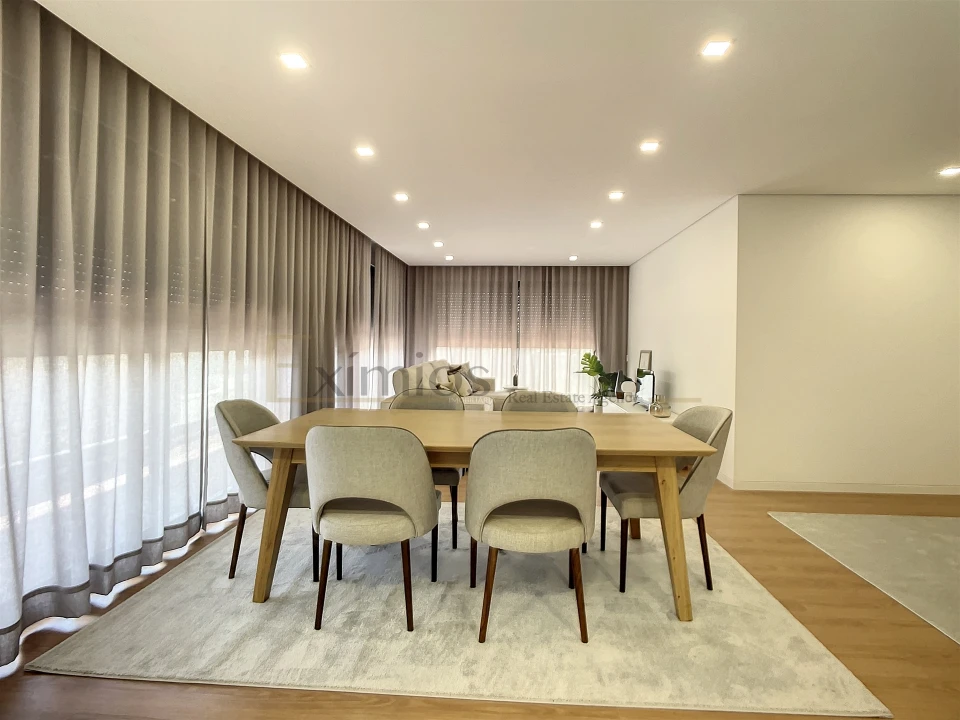 Apartamento T4 para Venda em Póvoa de Varzim, Beiriz e Argivai Foto 5