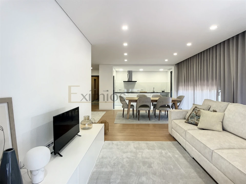 Apartamento T4 para Venda em Póvoa de Varzim, Beiriz e Argivai Foto 4