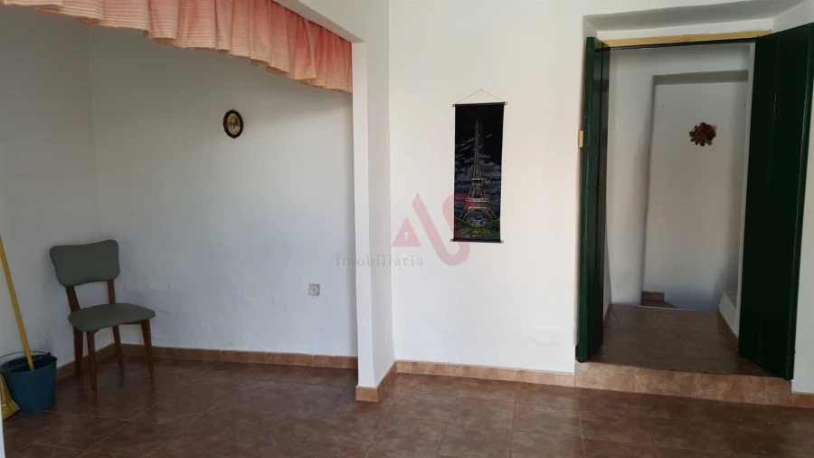 Moradia T1 para Venda em Barrancos Foto 6