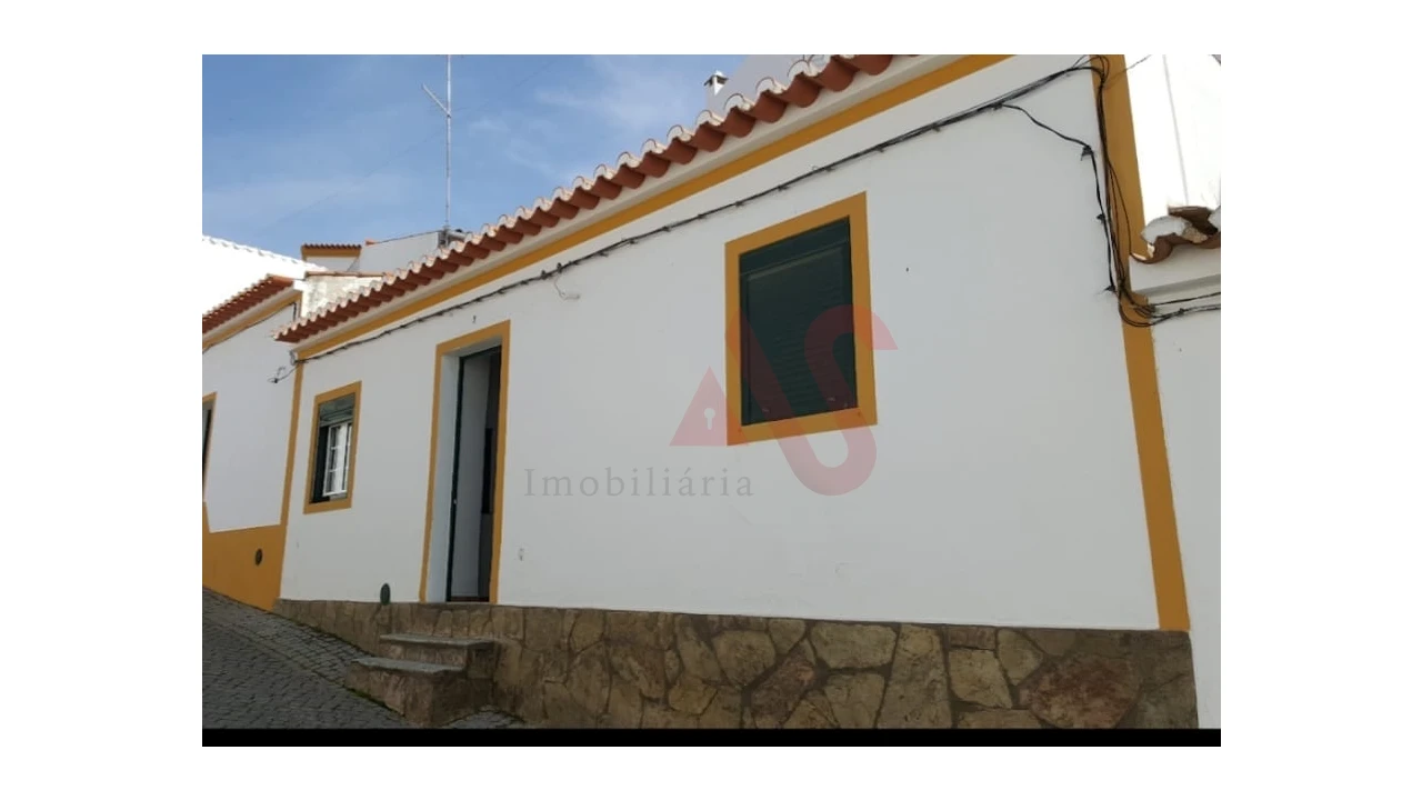 Moradia T1 para Venda em Barrancos Foto 2