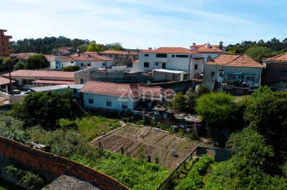 Moradia T4 para Venda em Mafamude e Vilar do Paraíso