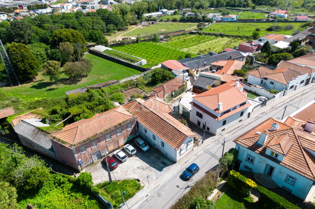 Moradia T4 para Venda em Mafamude e Vilar do Paraíso Foto 3