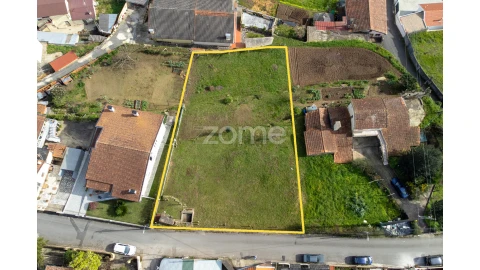 Terreno para Venda em Vila de Cucujães