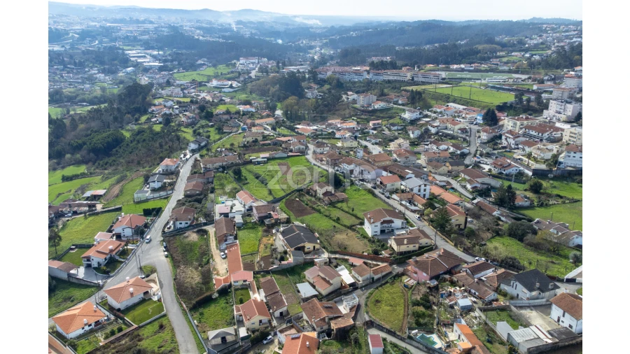 Terreno para Venda em Vila de Cucujães Foto 12