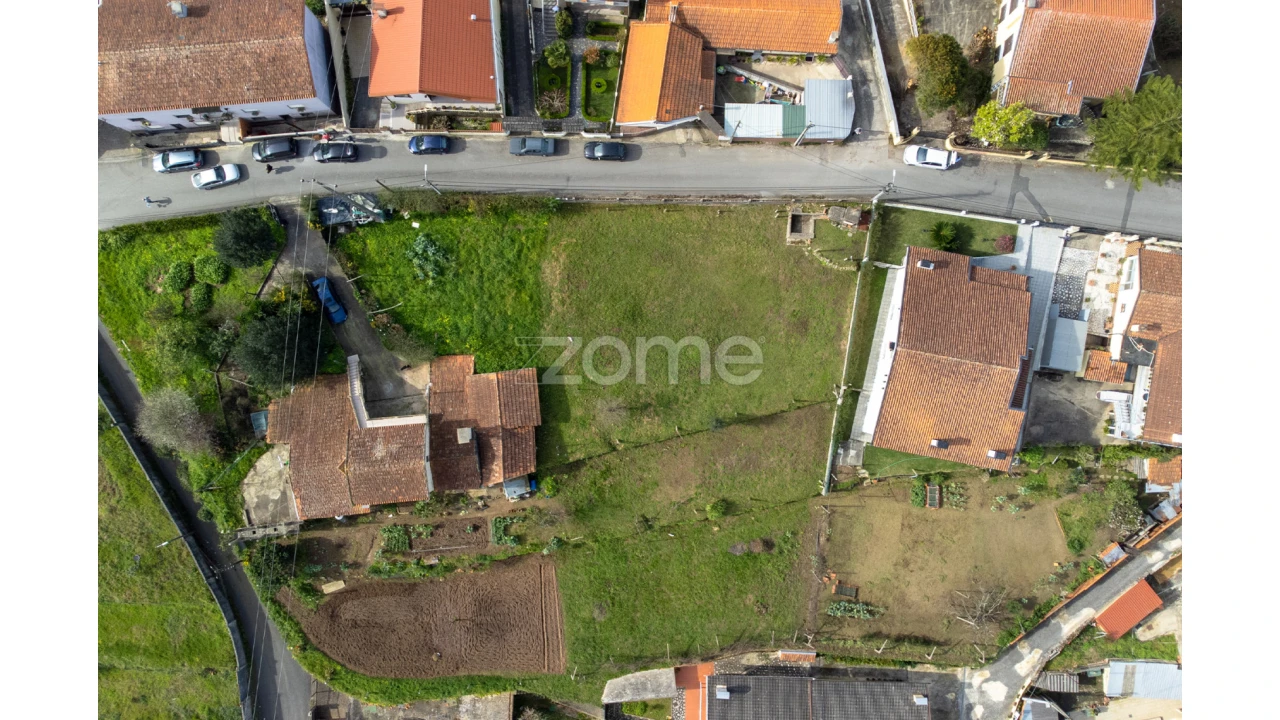Terreno para Venda em Vila de Cucujães Foto 7
