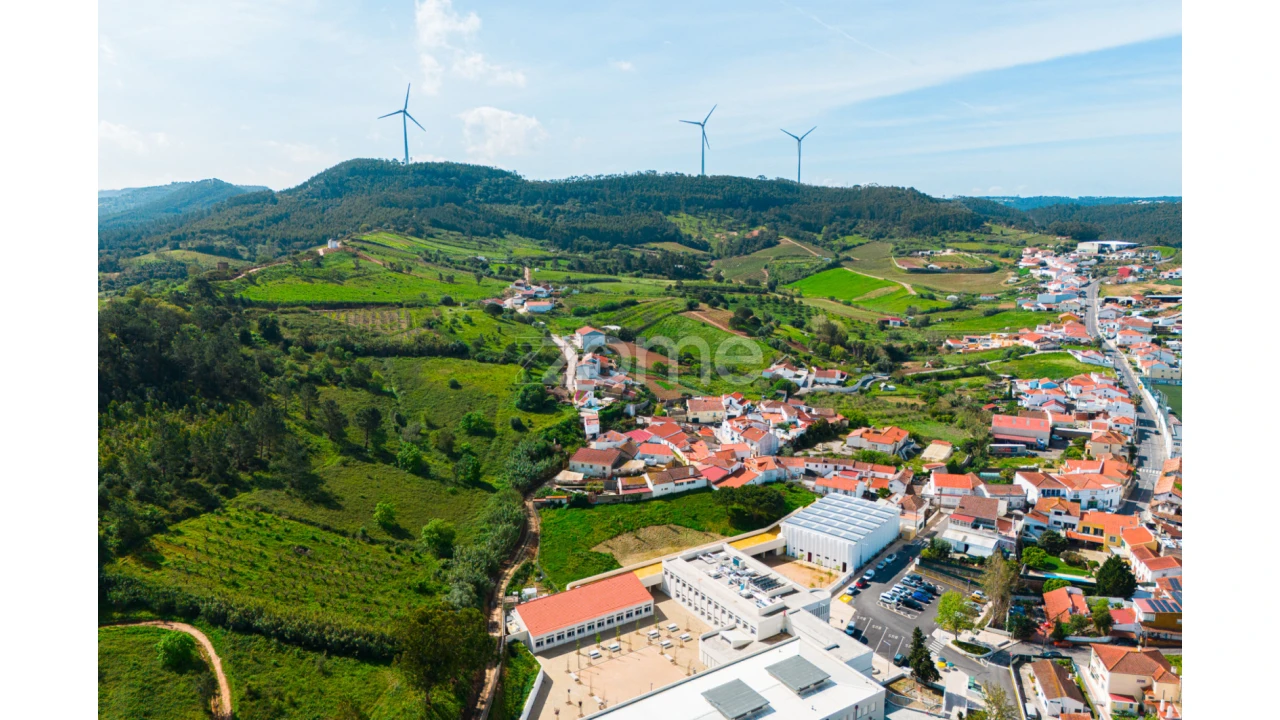 Moradia T5 para Venda em Freiria Foto 5