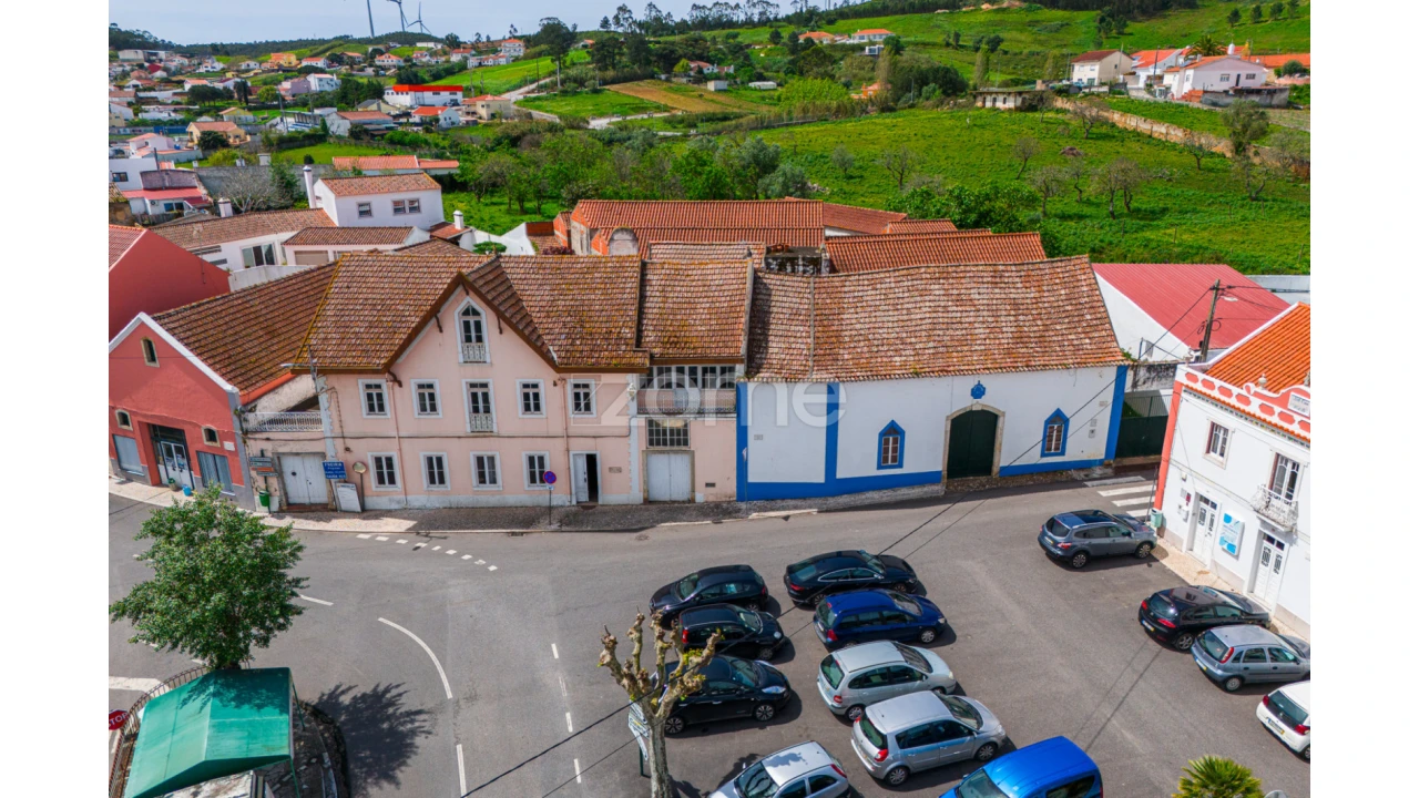 Moradia T5 para Venda em Freiria Foto 12