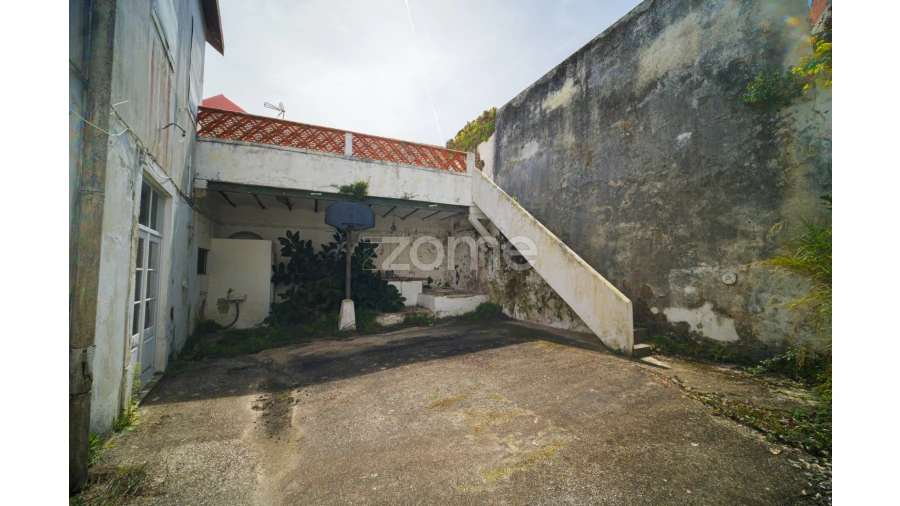 Moradia T5 para Venda em Freiria Foto 33