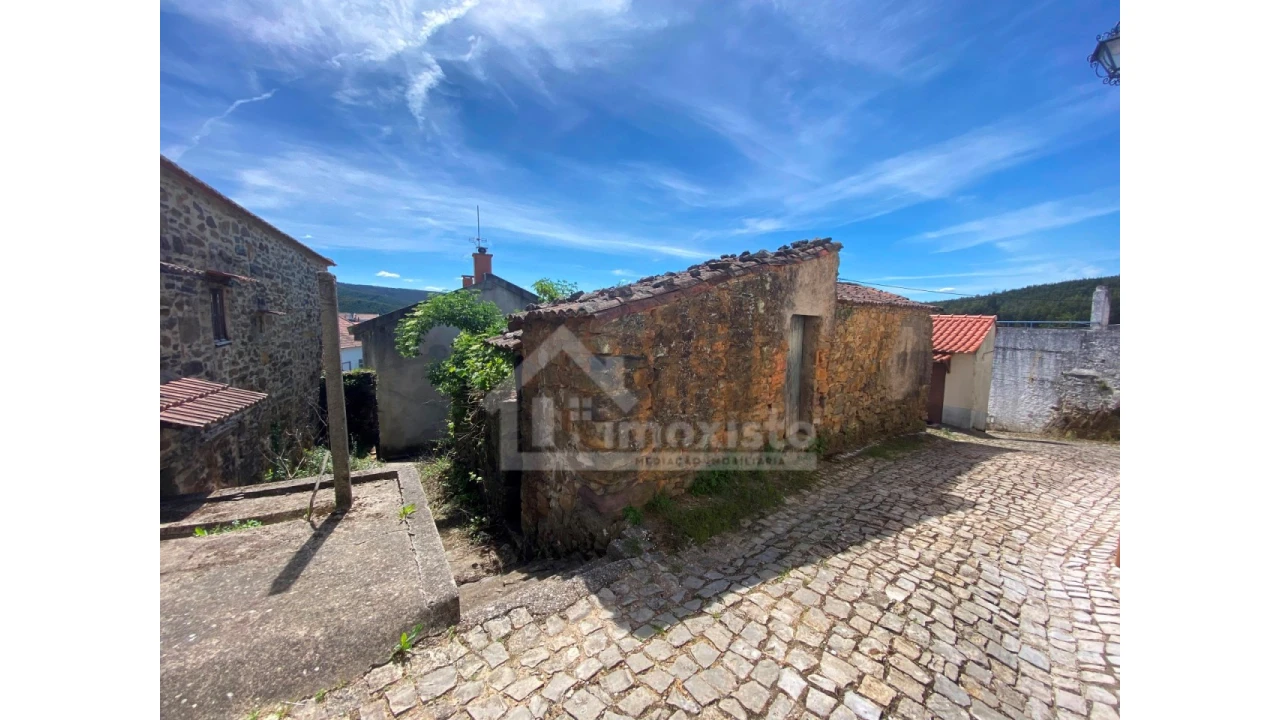 Moradia T1 para Venda em Campelo Foto 7