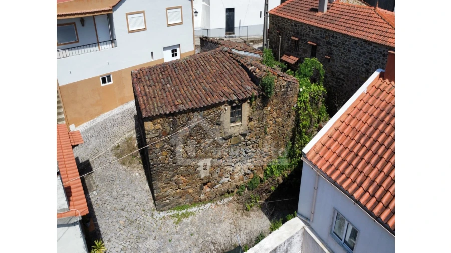 Moradia T1 para Venda em Campelo Foto 5