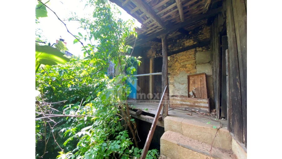 Moradia T1 para Venda em Campelo Foto 9