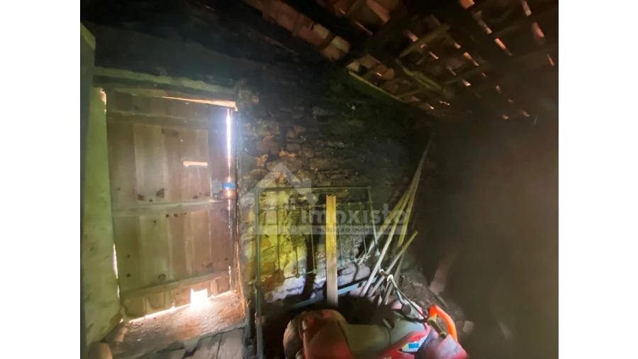 Moradia T1 para Venda em Campelo Foto 11