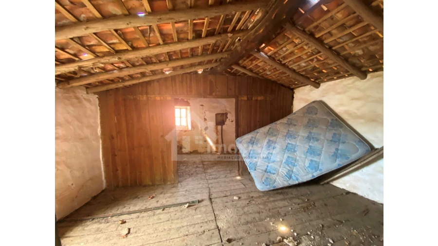 Moradia T1 para Venda em Campelo Foto 12