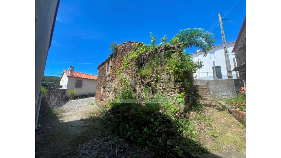 Moradia T1 para Venda em Campelo Foto 14