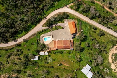 Moradia T6 para Venda em Lagos (São Sebastião e Santa Maria)