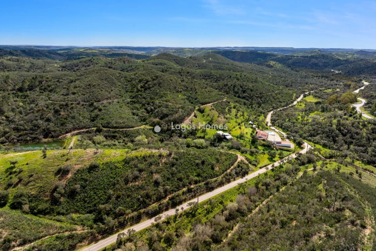 Moradia T6 para Venda em Lagos (São Sebastião e Santa Maria) Foto 30