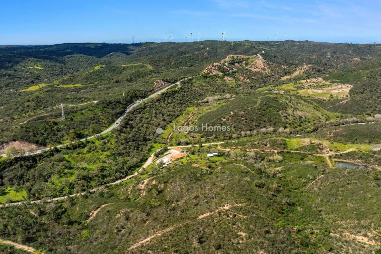 Moradia T6 para Venda em Lagos (São Sebastião e Santa Maria) Foto 24